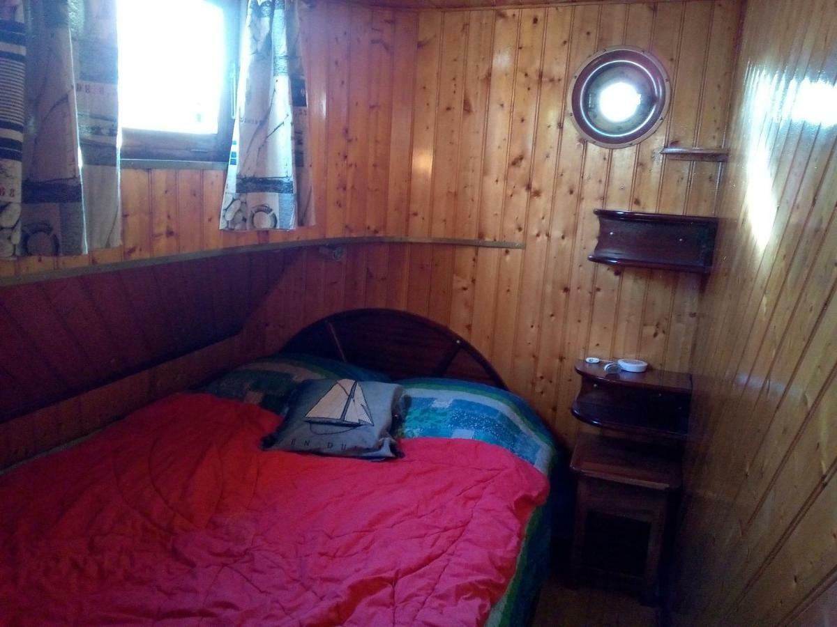 Bed and Breakfast Ibaia Le Bonheur Фронтиньян Экстерьер фото